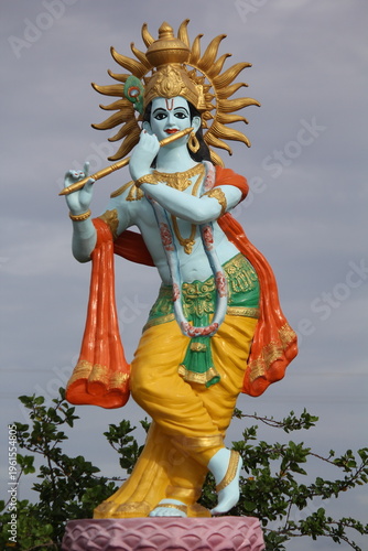 Krishna Statue Playing Flute – Divine Spiritual Art and Devotional Sculpture