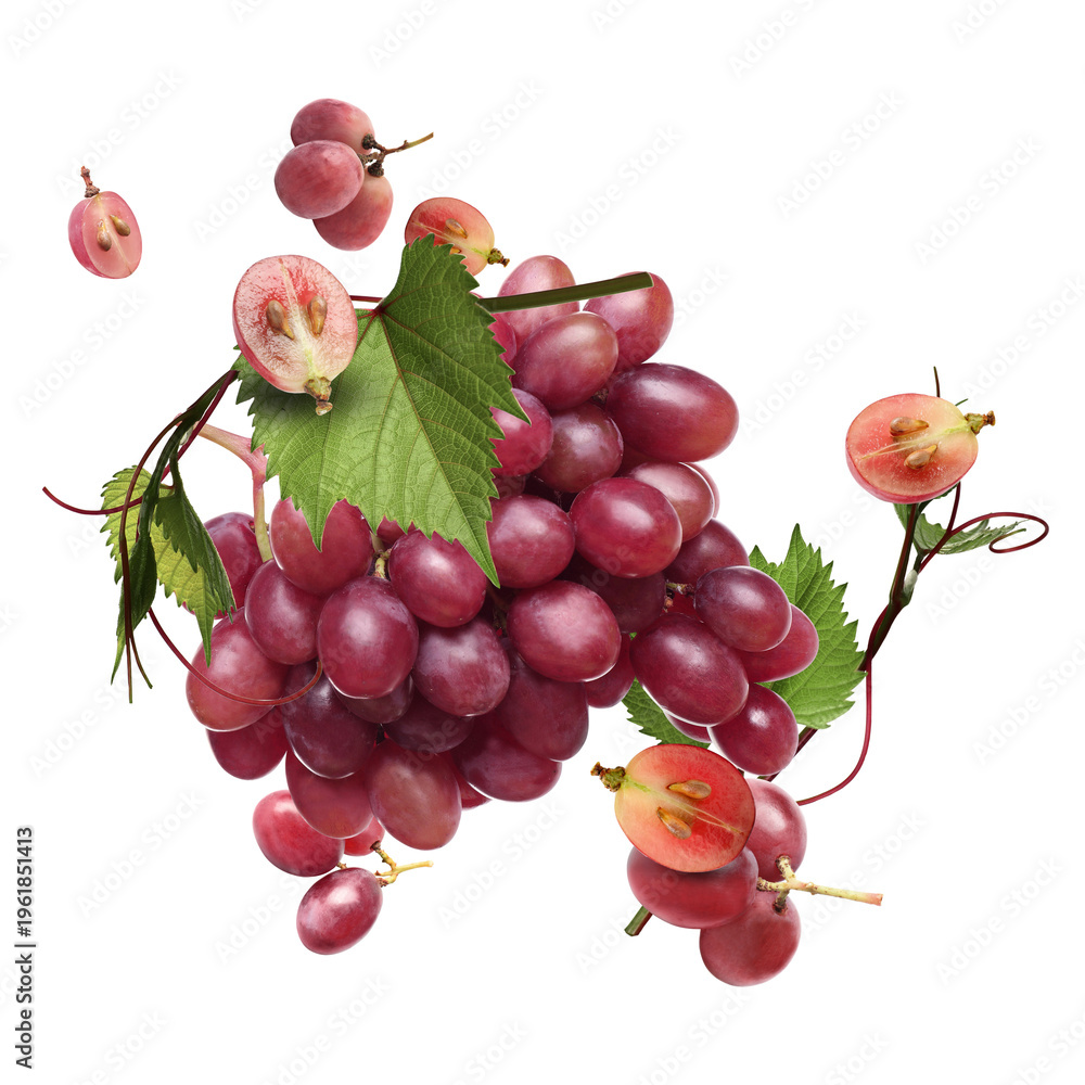 Obraz premium Fresh juicy grapes and green leaves on transparent background