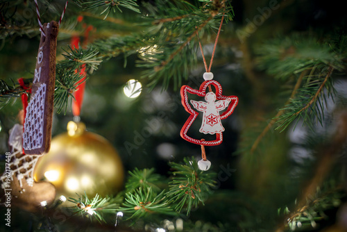 ŚWIĘTA BOŻEGO NARODZENIA- ozdoby choinkowe