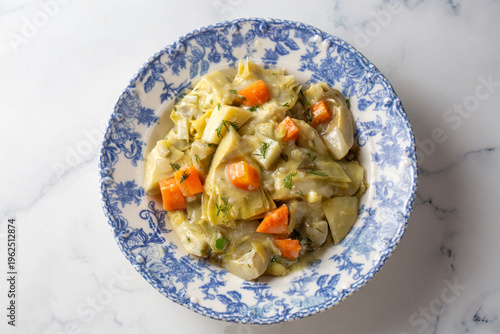 Traditional Turkish Olive O...