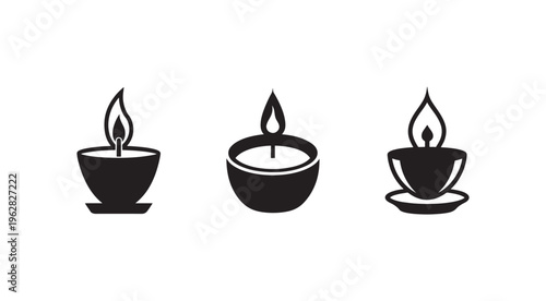 Blacksilhouetteofthreetealightcandleswithflamesisolatedontransparentbackground