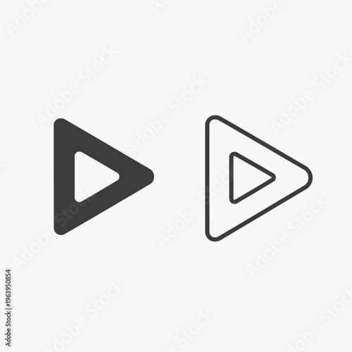 Free Download play button icons on transparent background - GFXLoad