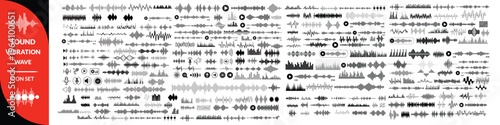 Set of waving, sound, vibration and pulsing lines. Graphic design elements for music app.Vector illustration, Set of waving sound icon set 