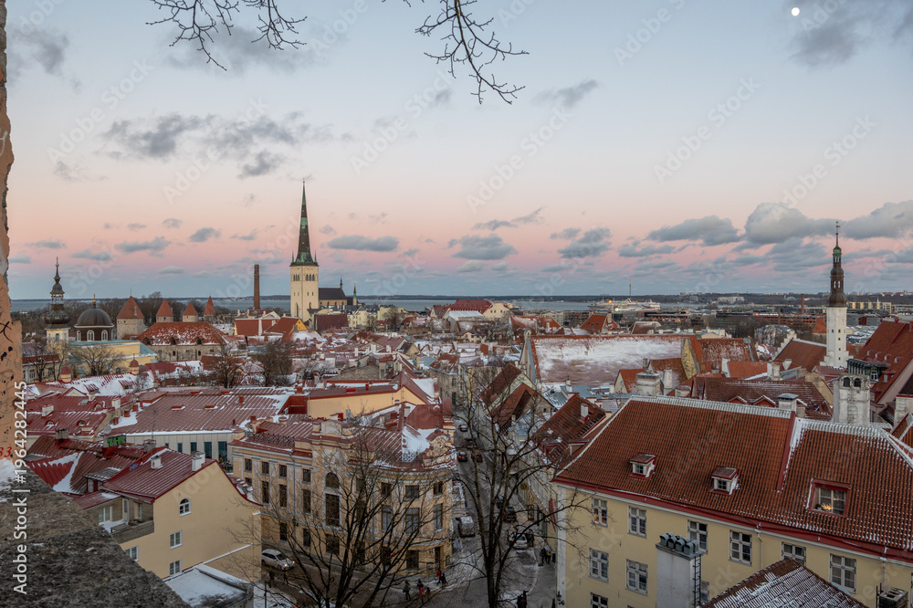 Obraz premium Tallinn, Estonia - 31.12.2025: Talinn City Center during winter
