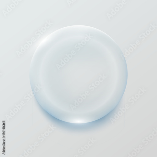 淡いブルーのガラス風円形プレート、柔らかな影と光沢を持つシンプルで洗練された抽象背景素材