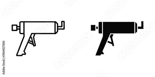 Comparison of a spray gun and a filled spray gun with paint