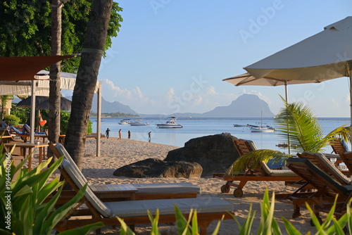 tropical beach resort mauritius