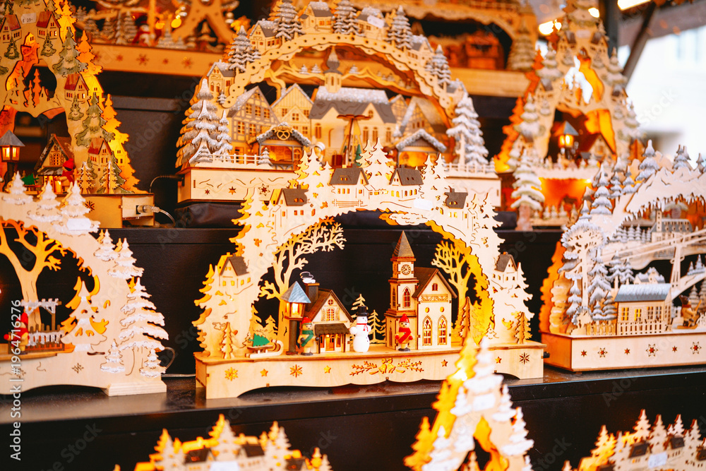 Obraz premium Wooden Christmas village scene display