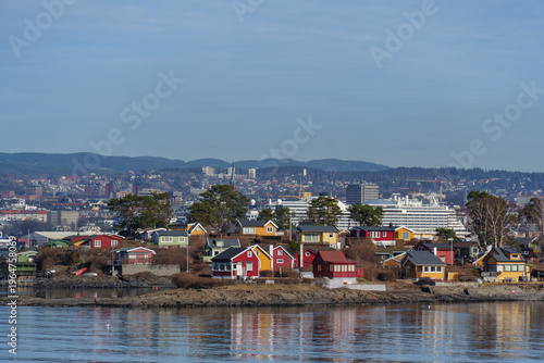 Wallpaper Mural Oslo und der Oslofjörd in Frühling Torontodigital.ca