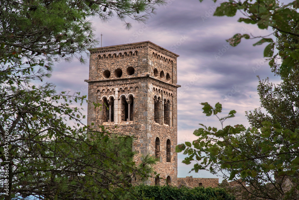 Fototapeta premium Exterior of the monastery of Sant Pere de Rodes in Spain, surrounded by nature