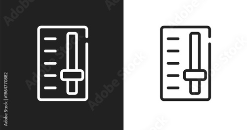 Gearbox icon. Linear black, white icon from transport collection. Outline gearbox vector. Thin line symbol isolated on white and black background