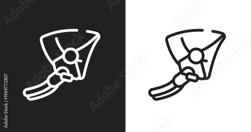 Hang glider icon. Linear black, white icon from adventure sports collection. Outline hang glider vector. Thin line symbol isolated on white and black background