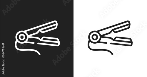 Hair straightener icon. Linear black, white icon from hairdressing and barber shop collection. Outline hair straightener icon vector. Thin line symbol for use on web and mobile apps, logo, print