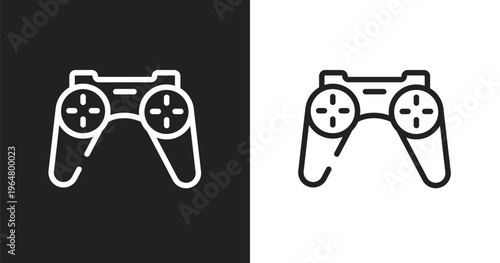 Wireles gamepad icon. Linear black, white icon from computer devices collection. Outline wireles gamepad vector. Thin line symbol isolated on white and black background