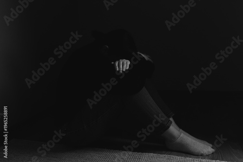 Depressing atmosphere. Relationship problems. Violence against women.