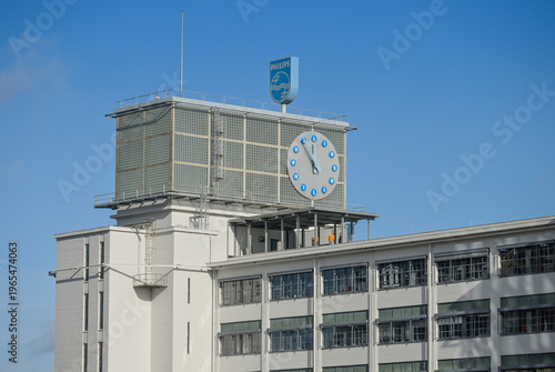 Canvas Print Uhr, Klokgebouw, ehemaliges Philips-Gelände Strijp-S, Eindhoven, Niederlande