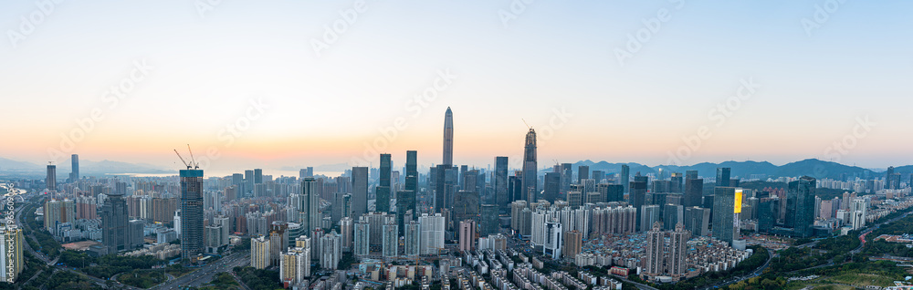 Fototapeta premium The skyline of Futian District, Shenzhen at dusk