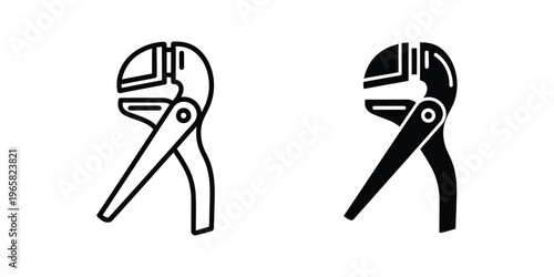 Comparison of a standard and locking pliers design with different jaw configurations