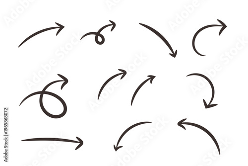 手書き風矢印セット シンプルで使いやすい方向指示デザイン素材　黒