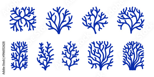 Minimal seaweed, coral reef elements. Set with uniform line thickness in various organic shapes, editable stroke