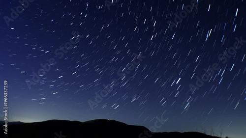 高ボッチ高原の夜空　星の動きが軌跡になる2