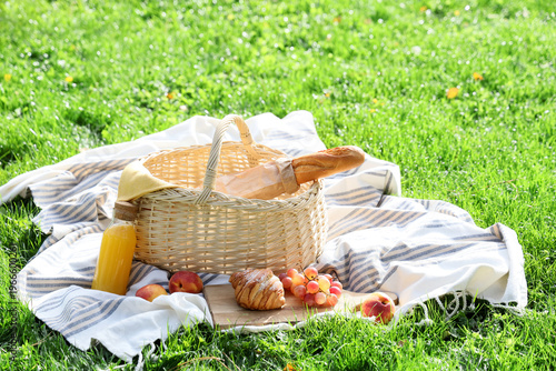 Wicker basket with plaid, j...