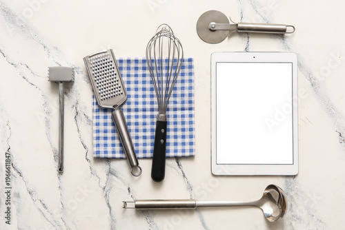 Digital recipe book with ki...