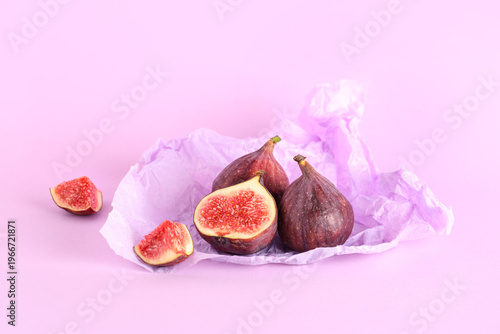 Fresh juicy cut figs with p...