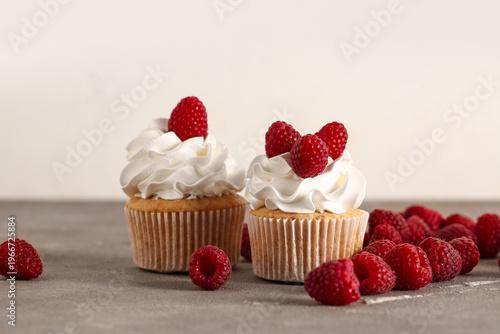 Tasty raspberry cupcakes an...