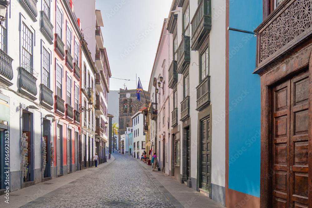Fototapeta premium Cityscape of Santa Cruz de La Palma (Canary Islands, Spain)