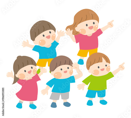 斜め上を見て指差しやバンザイをする5人の子供たち