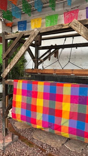 Cloth making machine