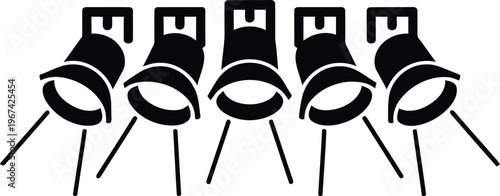 Medieval or renaissance shoes silhouettes