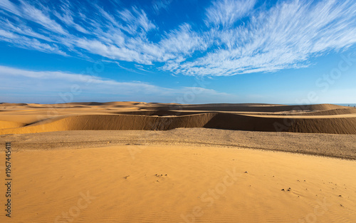 Tableau sur toile Exposure of the Namib Desert done in Namibia, is considered the oldest desert in