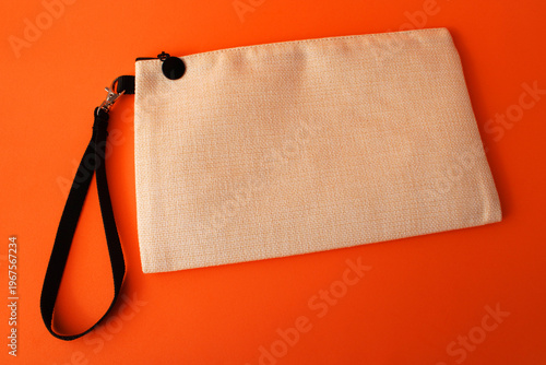 Multipurpose linen case with closure and handle