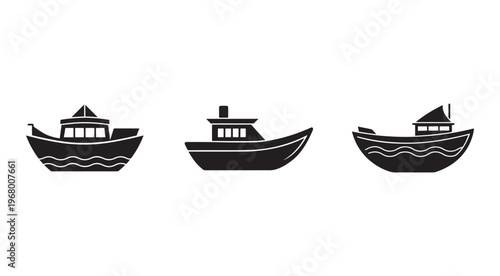 Blacksilhouetteofthreeboatswithdifferentshapesandsizesisolatedonwhitebackgroundfornavigationormaritimeconcept