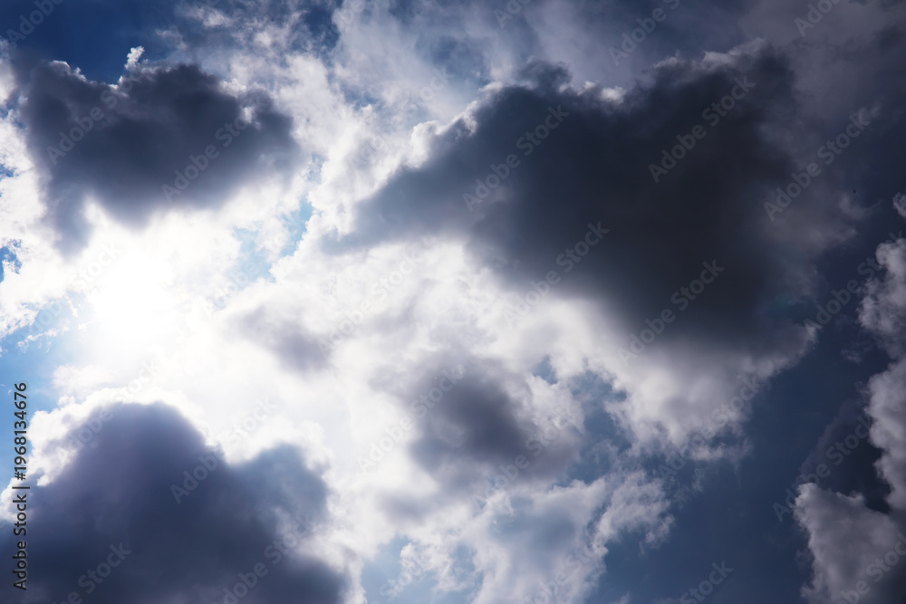 Fototapeta premium Sky landscape with clouds in pastel colors