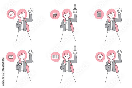 通勤中の電車でさまざまなタスクをこなす女性