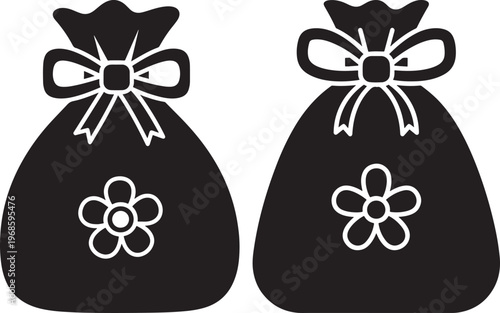Two black drawstring bags with floral motifs and bows with drawstring bag with gift bag with na sznurku with czarno bia y with modny dodatek with podr ny with opakowanie na prezent