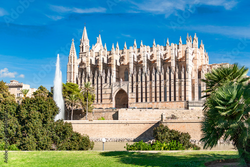  La Seu Cathedral and Parc de la Mar in Palma de Mallorca - 6685