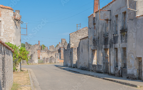Village en ruine de Oradour-sur-Glane dans le Limousin en France.