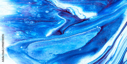 An Illustration of Water, Light, and Grunge Patterns