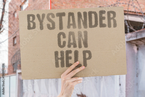 Fotografía "Bystander Can Help" Bystanders who intervene can stop sexual assault attempts before they escalate