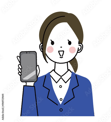 紺色のスーツを着た若い女性　笑顔でスマートフォンの画面をこちらに見せている女性
