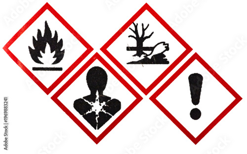 Symboles de sécurité chimique universels pour produits dangereux.