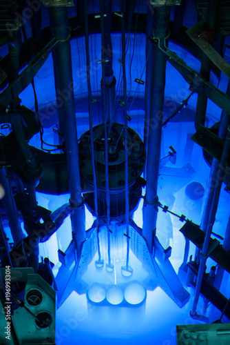 Obraz na plátně University of Missouri Nuclear Research Reactor's core: MURR's reactor with its core situated in a 30 foot deep pool of water