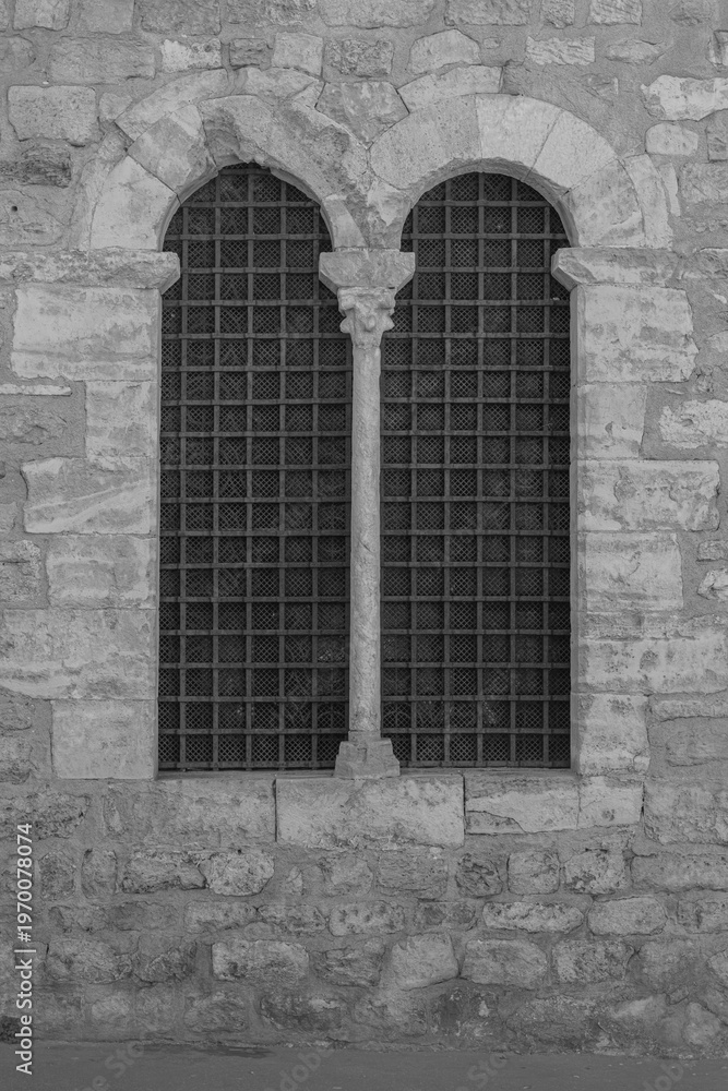 Fototapeta premium Twin arched windows, Abbey of Saint-Victor, Marseille