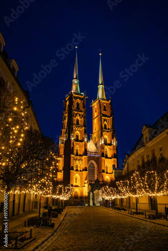 Cattedrale di San Giovanni Battista (in polacco: archikatedra Świętego Jana Chrzciciela). città di Breslavia, Polonia