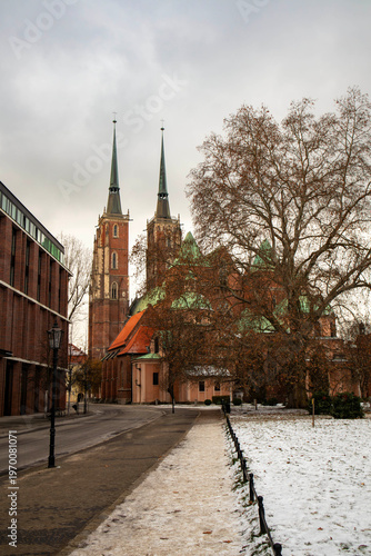 Cattedrale di San Giovanni Battista (in polacco: archikatedra Świętego Jana Chrzciciela). città di Breslavia, Polonia