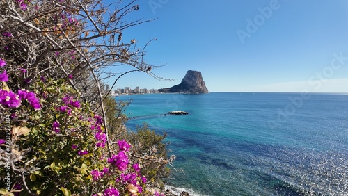 Obraz na płótnie Calpe, Peñon de Ifach, Alicante, playa de Calpe con su impresionante peñon de If